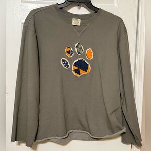 Collegiate sweatshirt size XL featuring Auburn Tigers Blue and Orange